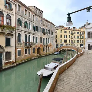 Vista Canale - Sant'antonin Apartment