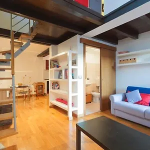 Pisolo In Citta Nel Centro Storico Apartamento Bolonia