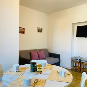 Casa Carolina Ground Floor 2-4 Sleeps Appartement Bellagio