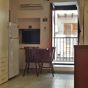 Welcome To 2 , Cefalù Italia
