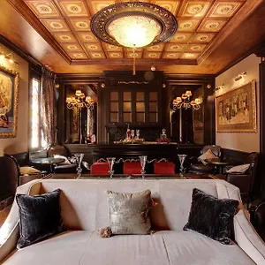 Otel Moresco