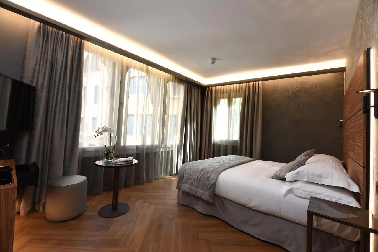 ונציה Rosa Salva Hotel