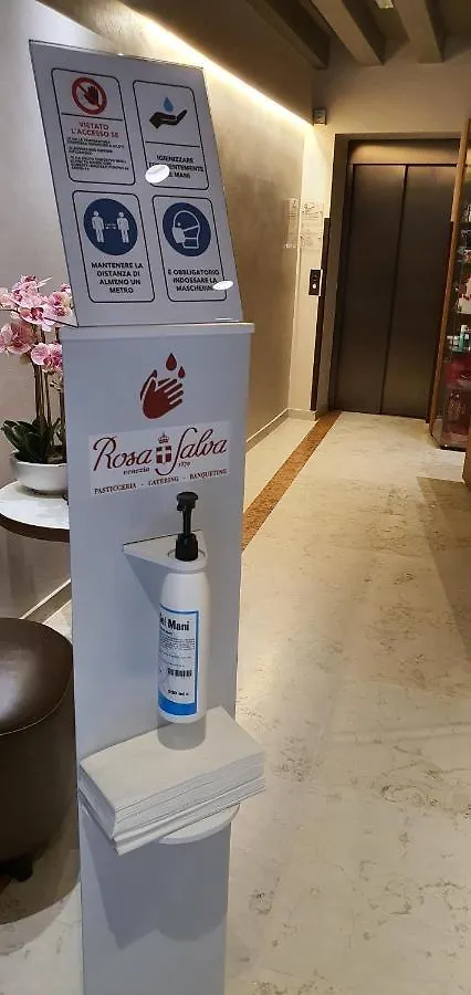 ונציה Rosa Salva Hotel