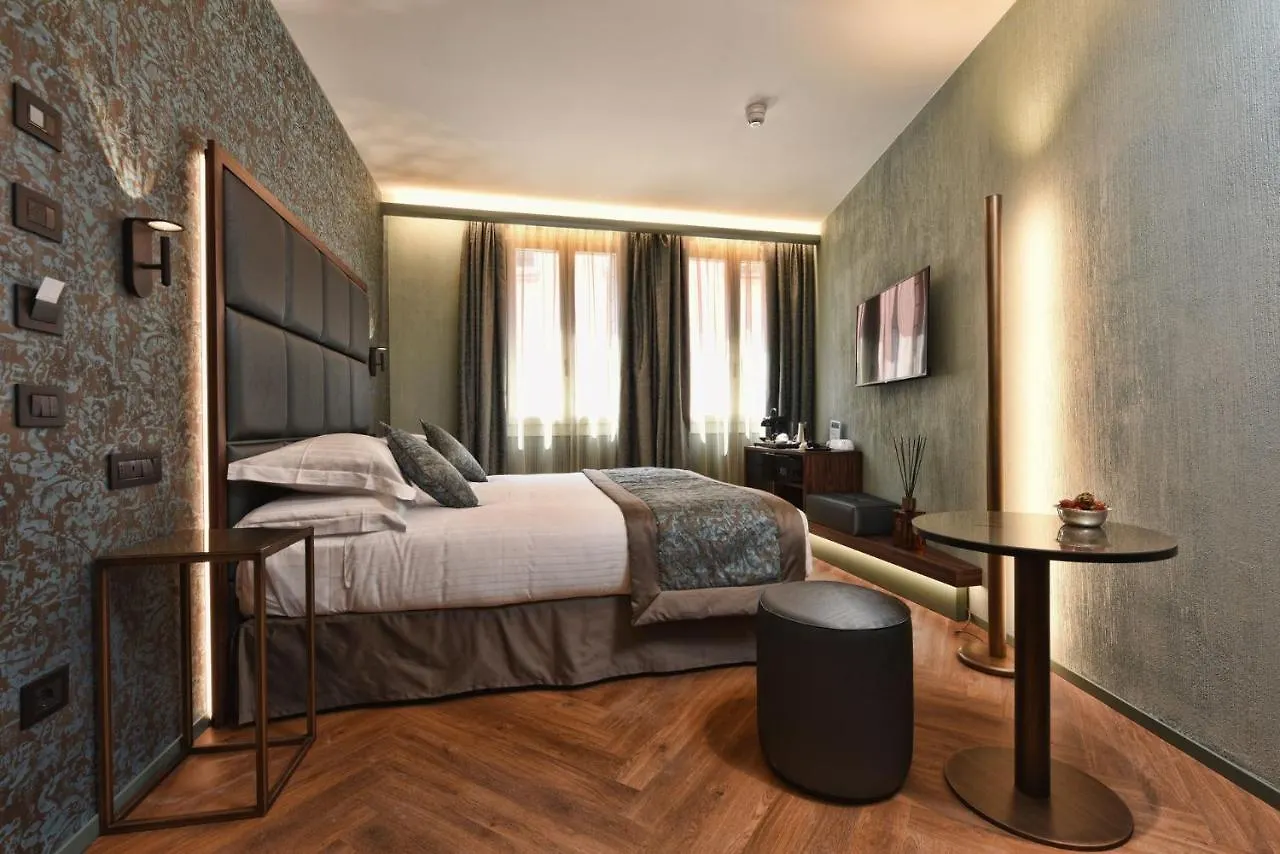 ונציה Rosa Salva Hotel