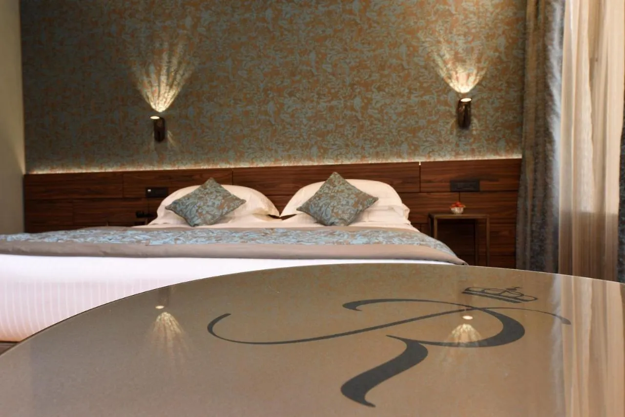 ונציה Rosa Salva Hotel